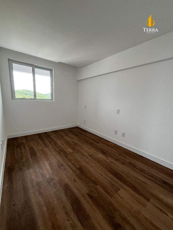 Duo Praia Brava Apartamento com 2 quartos, Praia Brava: 