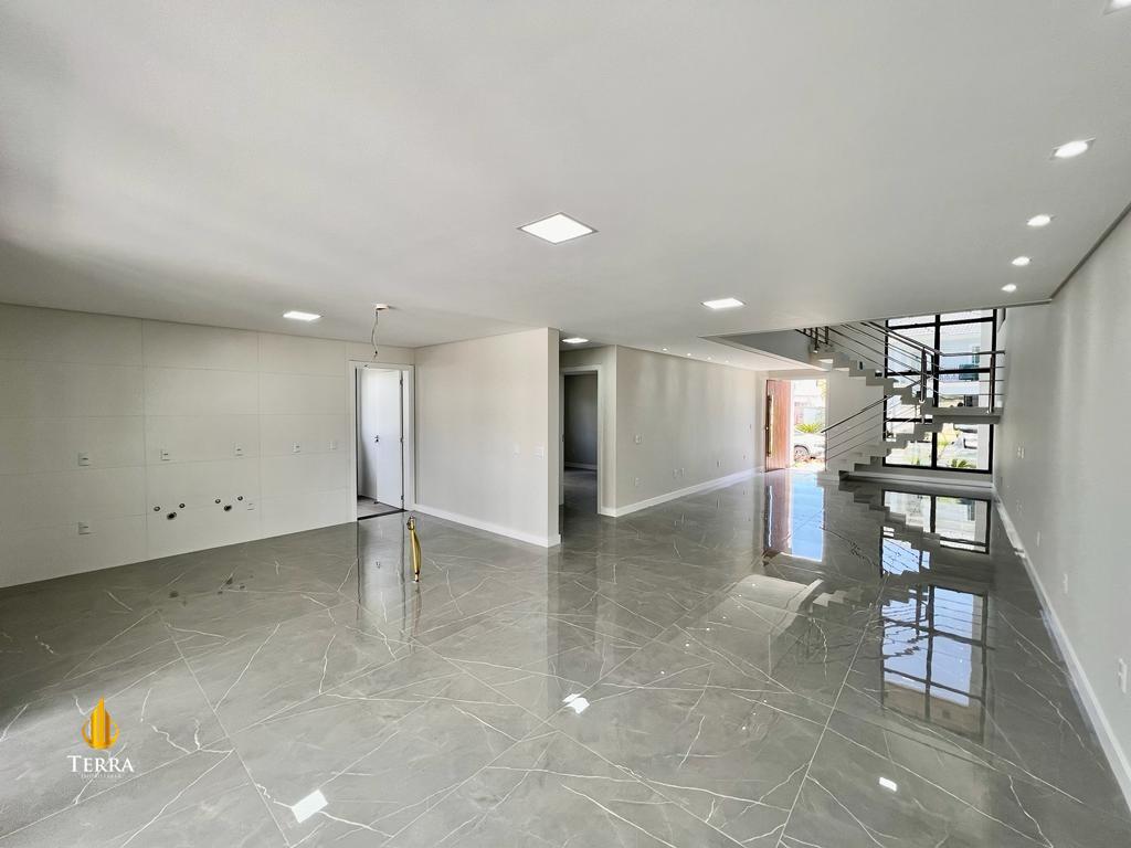 Condomínio Caledônia Private Village Casa em Condomínio com 4 quartos, Santa Regina: