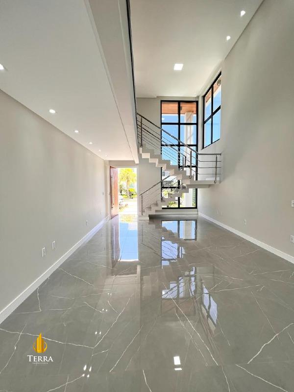 Condomínio Caledônia Private Village Casa em Condomínio com 4 quartos, Santa Regina: