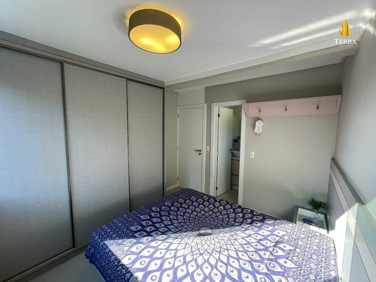 Edifício Amores Garden Apartamento com 2 quartos, Praia dos Amores: 