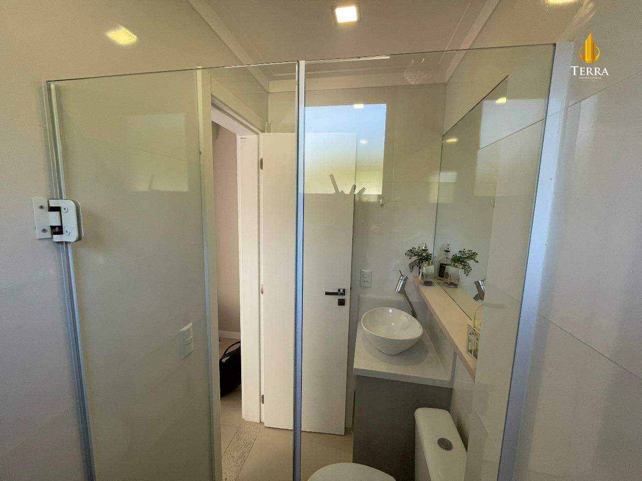 Edifício Amores Garden Apartamento com 2 quartos, Praia dos Amores: 