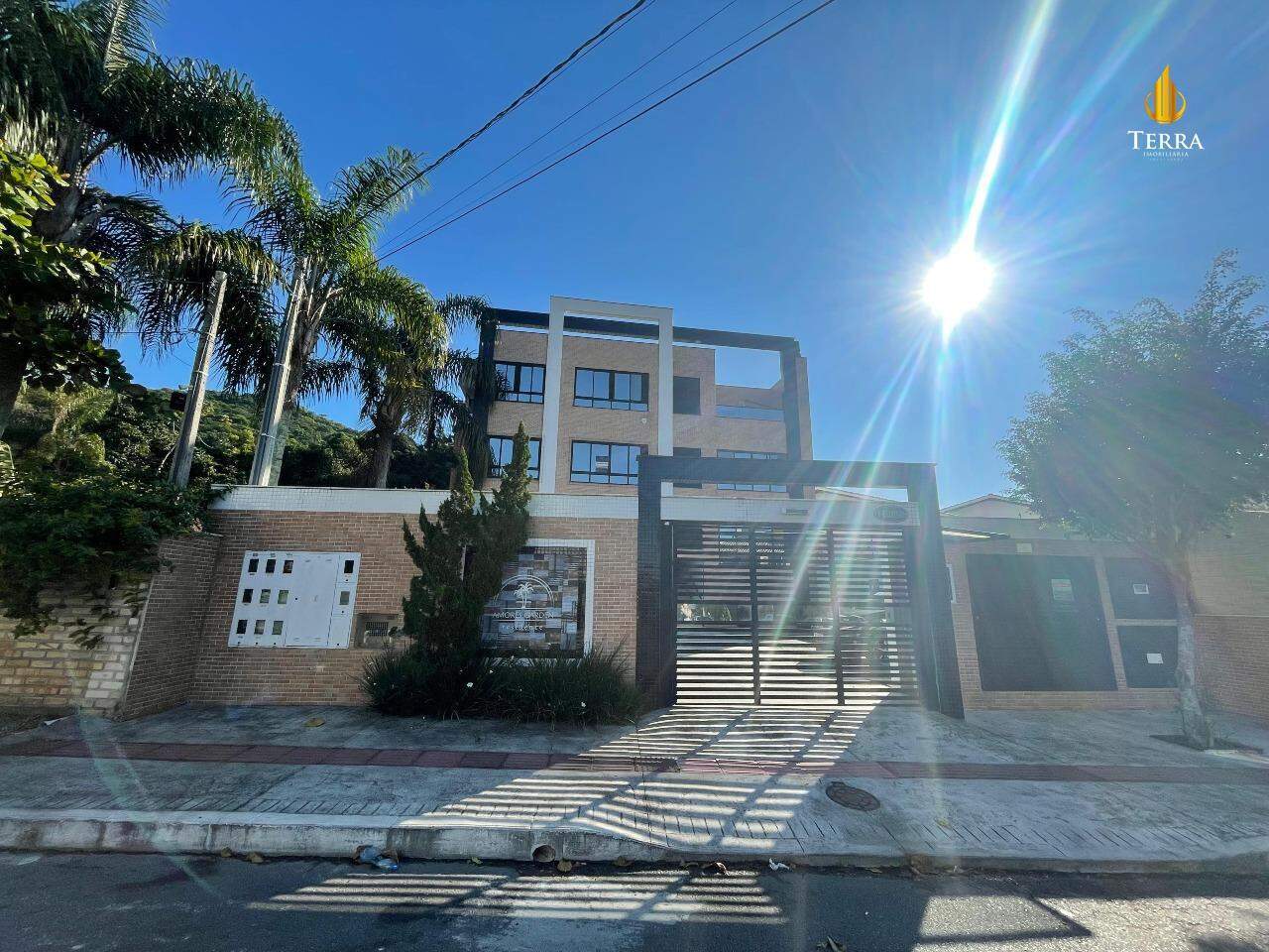 Edifício Amores Garden Apartamento com 2 quartos, Praia dos Amores: 