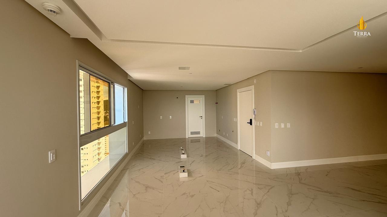 Edifício Blue Coast Apartamento com 3 quartos, Pioneiros: 