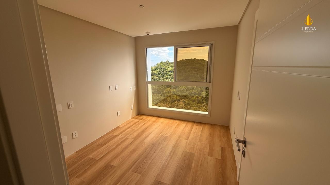 Edifício Blue Coast Apartamento com 3 quartos, Pioneiros: 