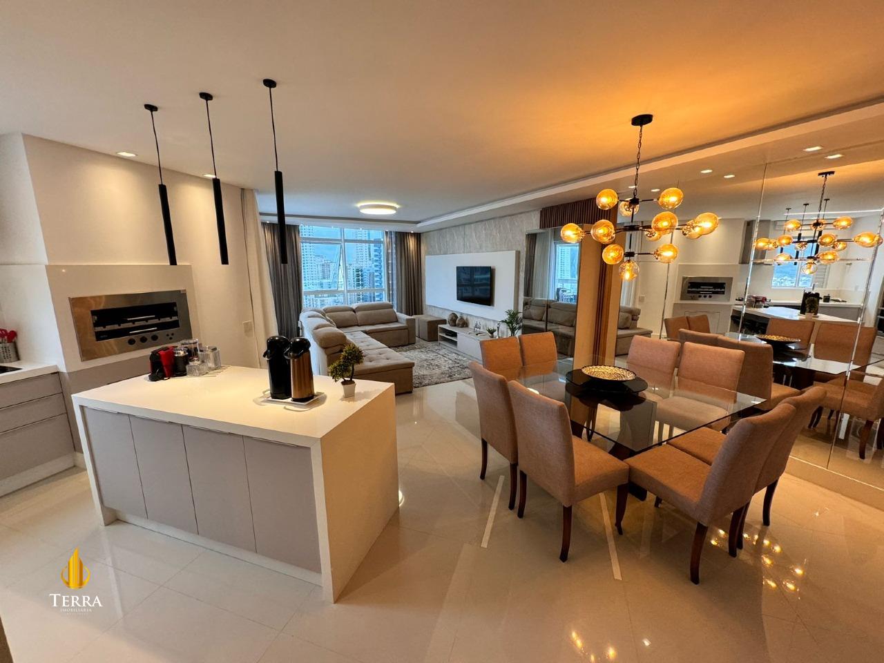 Portinax Residence Apartamento com 3 quartos, Centro: