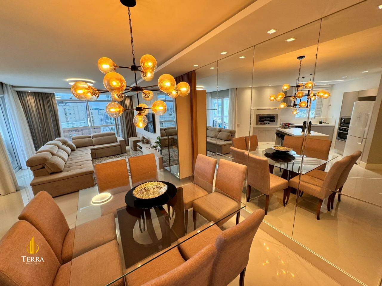 Portinax Residence Apartamento com 3 quartos, Centro: 