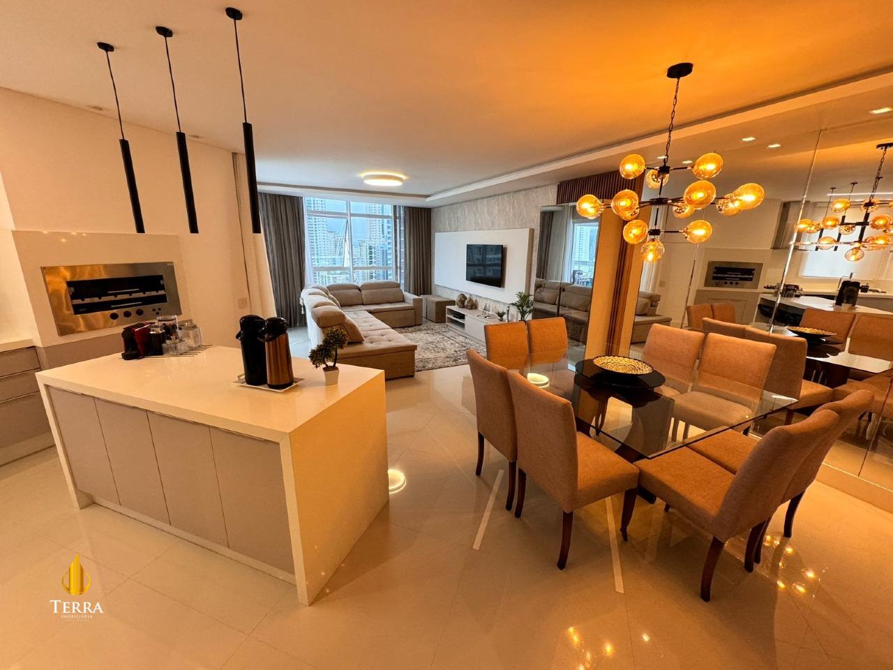 Portinax Residence Apartamento com 3 quartos, Centro: 