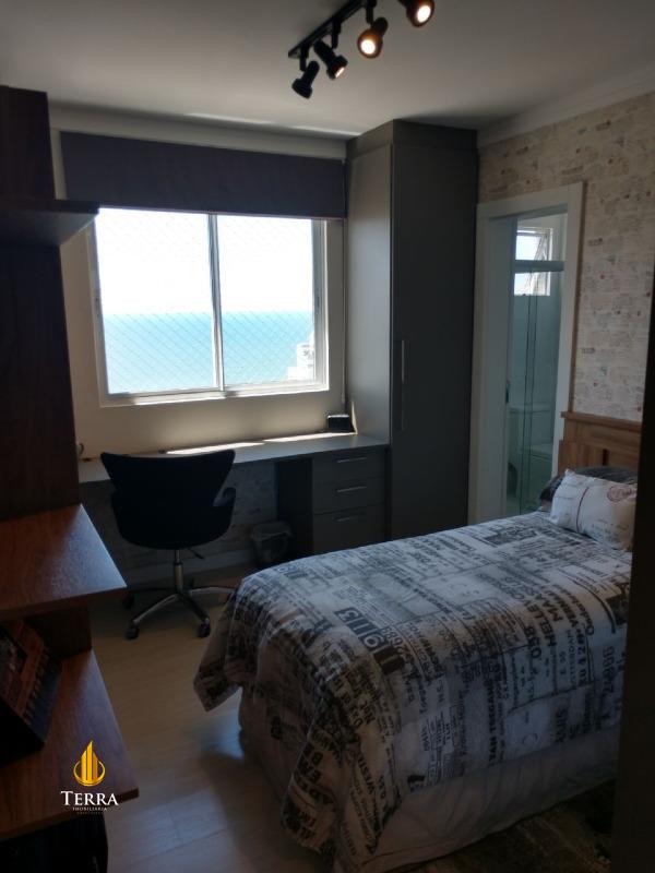 Edifício Blue Ocean Residence Apartamento com 3 quartos, Centro: 