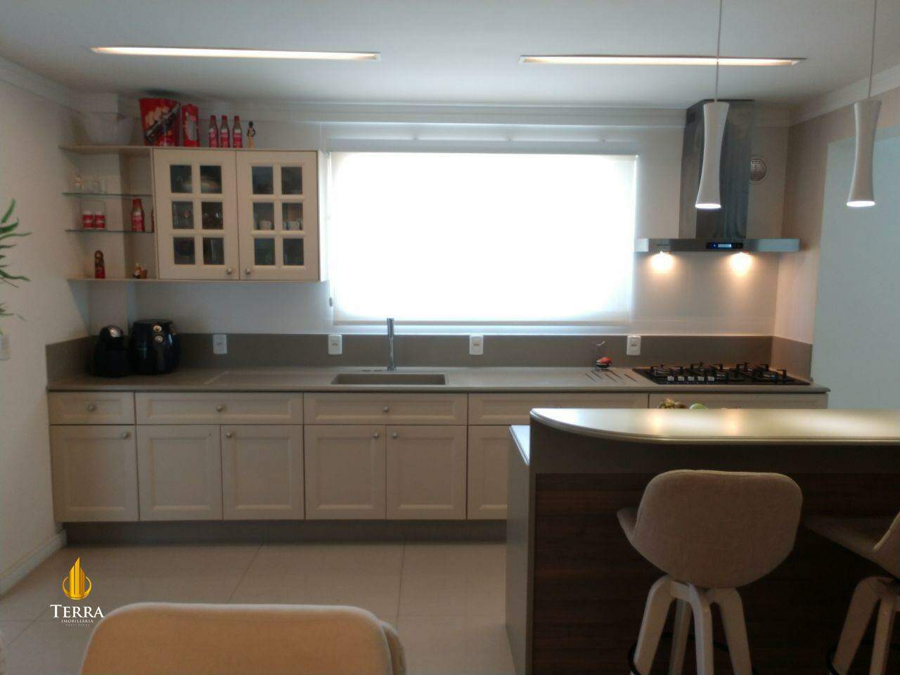 Edifício Blue Ocean Residence Apartamento com 3 quartos, Centro: 