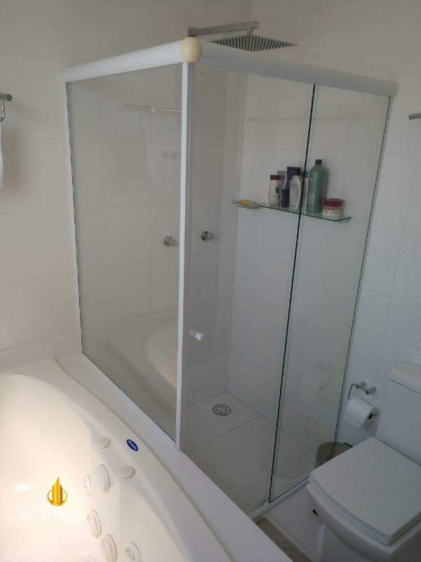 Edifício Blue Ocean Residence Apartamento com 3 quartos, Centro: 