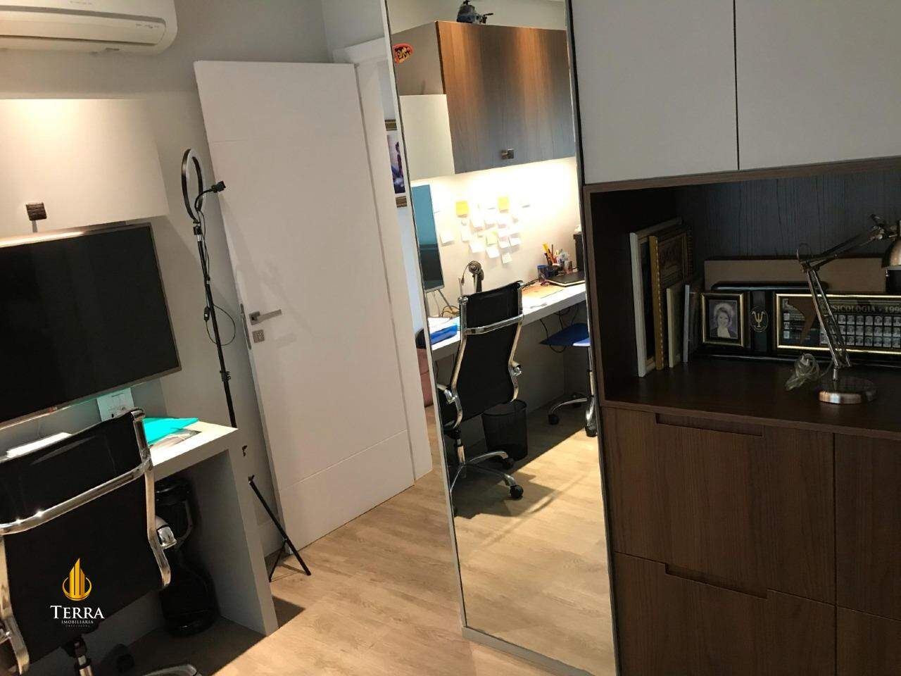 Residencial Valencia Apartamento com 3 quartos, Centro: 