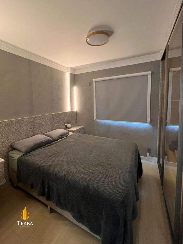 Emerald Apartamento com 2 quartos, Praia Brava: 