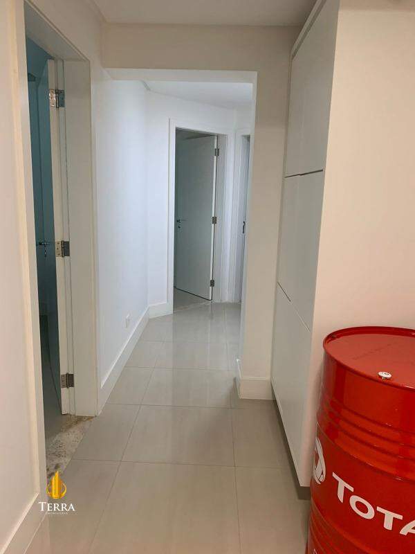 Acqua Residence Apartamento com 3 quartos, Centro: 