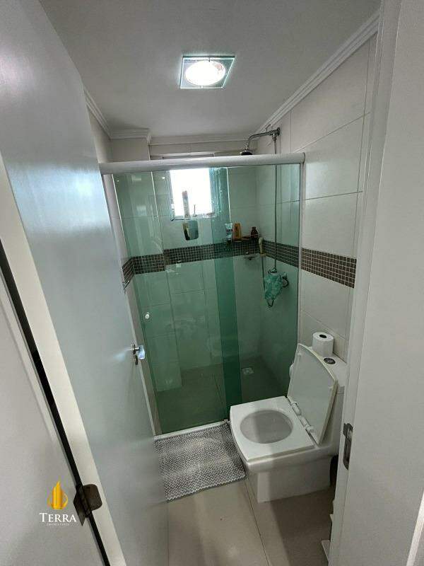 Emerald Apartamento com 3 quartos, Praia Brava: 