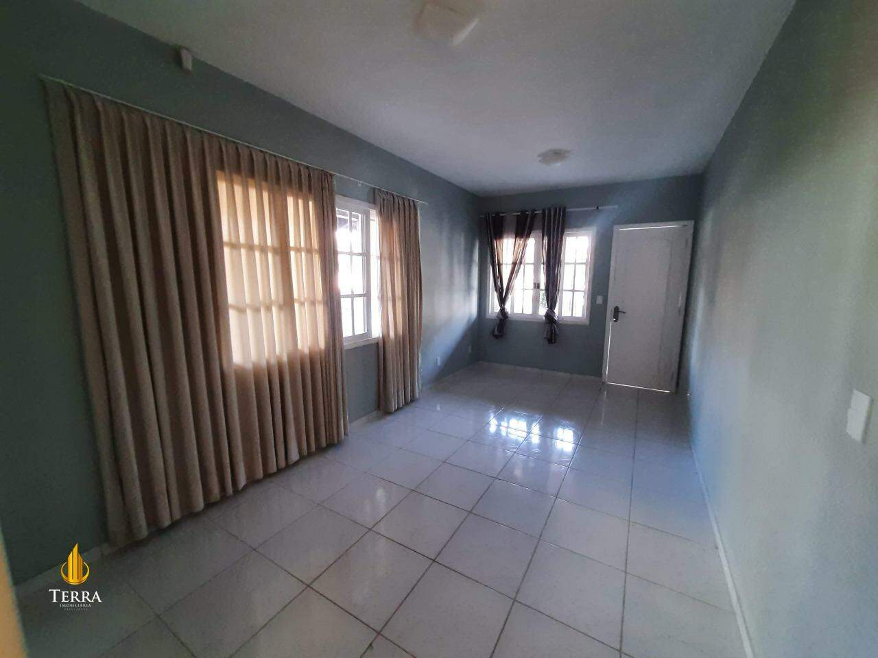  Casa com 5 quartos, Praia dos Amores: 