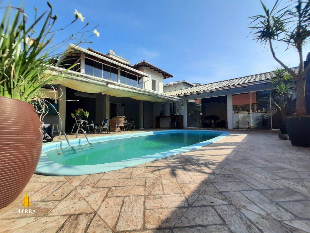  Casa com 5 quartos, Praia dos Amores: 