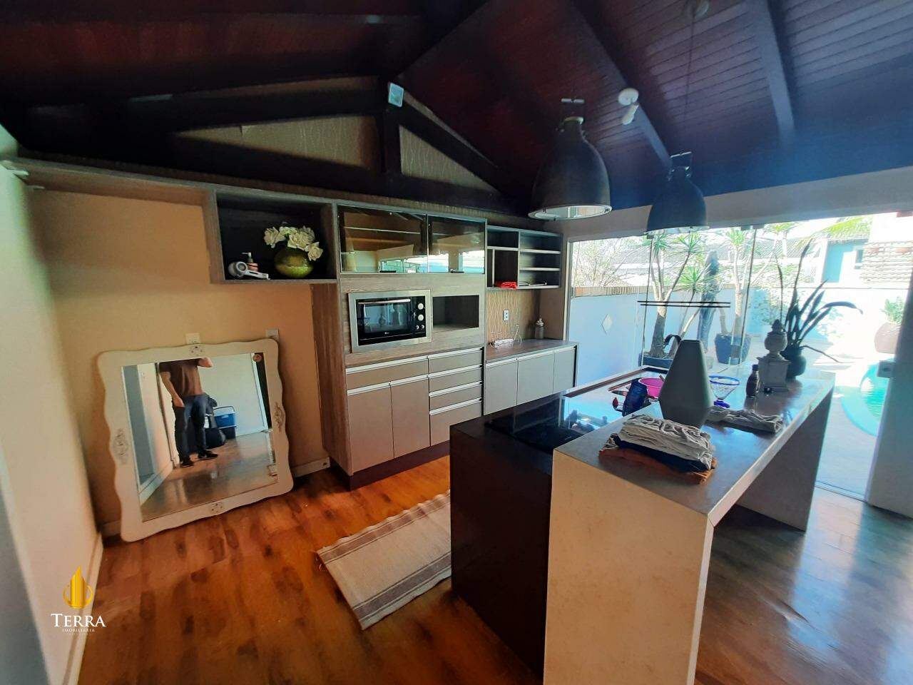  Casa com 5 quartos, Praia dos Amores: 