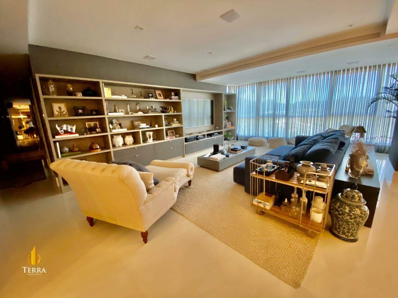 Marina Beach Towers Apartamento com 4 quartos, Centro: 