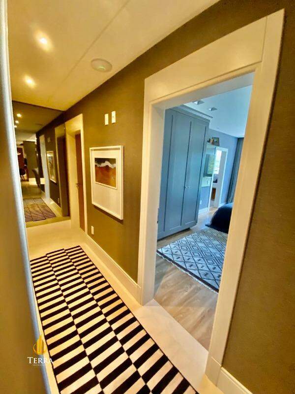 Marina Beach Towers Apartamento com 4 quartos, Centro: 