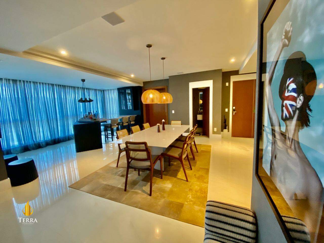 Marina Beach Towers Apartamento com 4 quartos, Centro: 