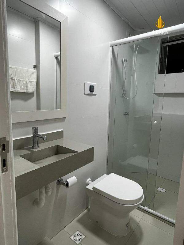 Edifício Portal Residence Apartamento com 2 quartos, Centro: 