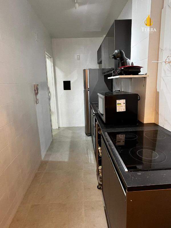 Edifício Portal Residence Apartamento com 2 quartos, Centro: 