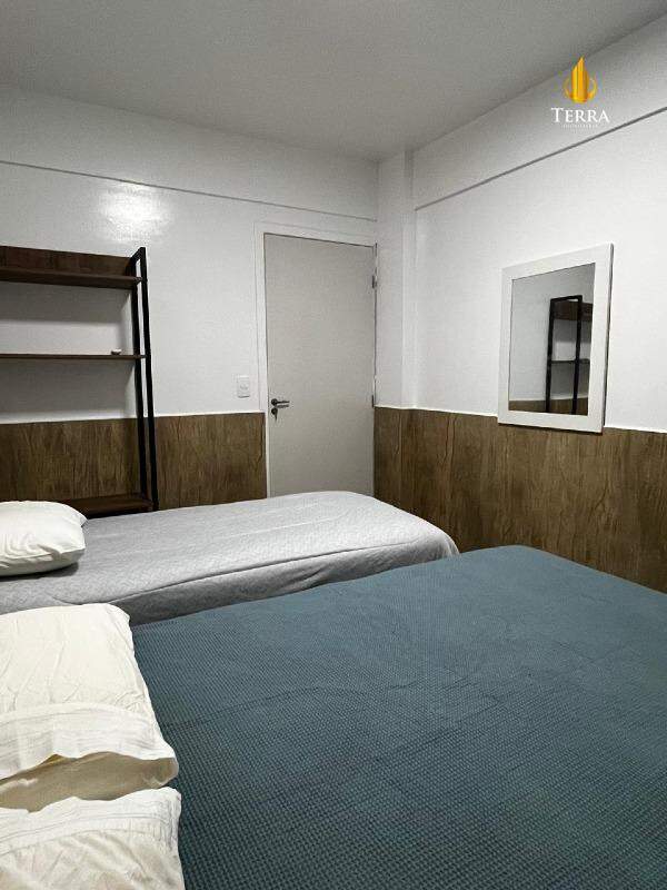 Edifício Portal Residence Apartamento com 2 quartos, Centro: 