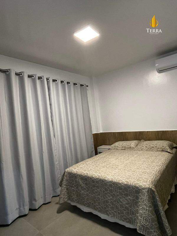 Edifício Portal Residence Apartamento com 2 quartos, Centro: 