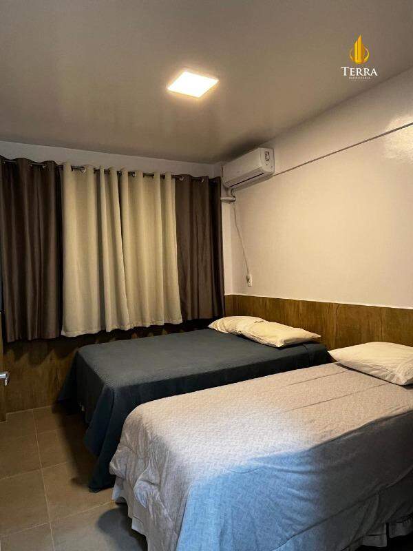 Edifício Portal Residence Apartamento com 2 quartos, Centro: 