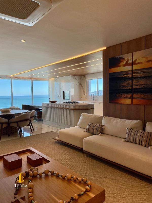 Le Blanc Praia Brava Apartamento com 3 quartos, Praia Brava: 