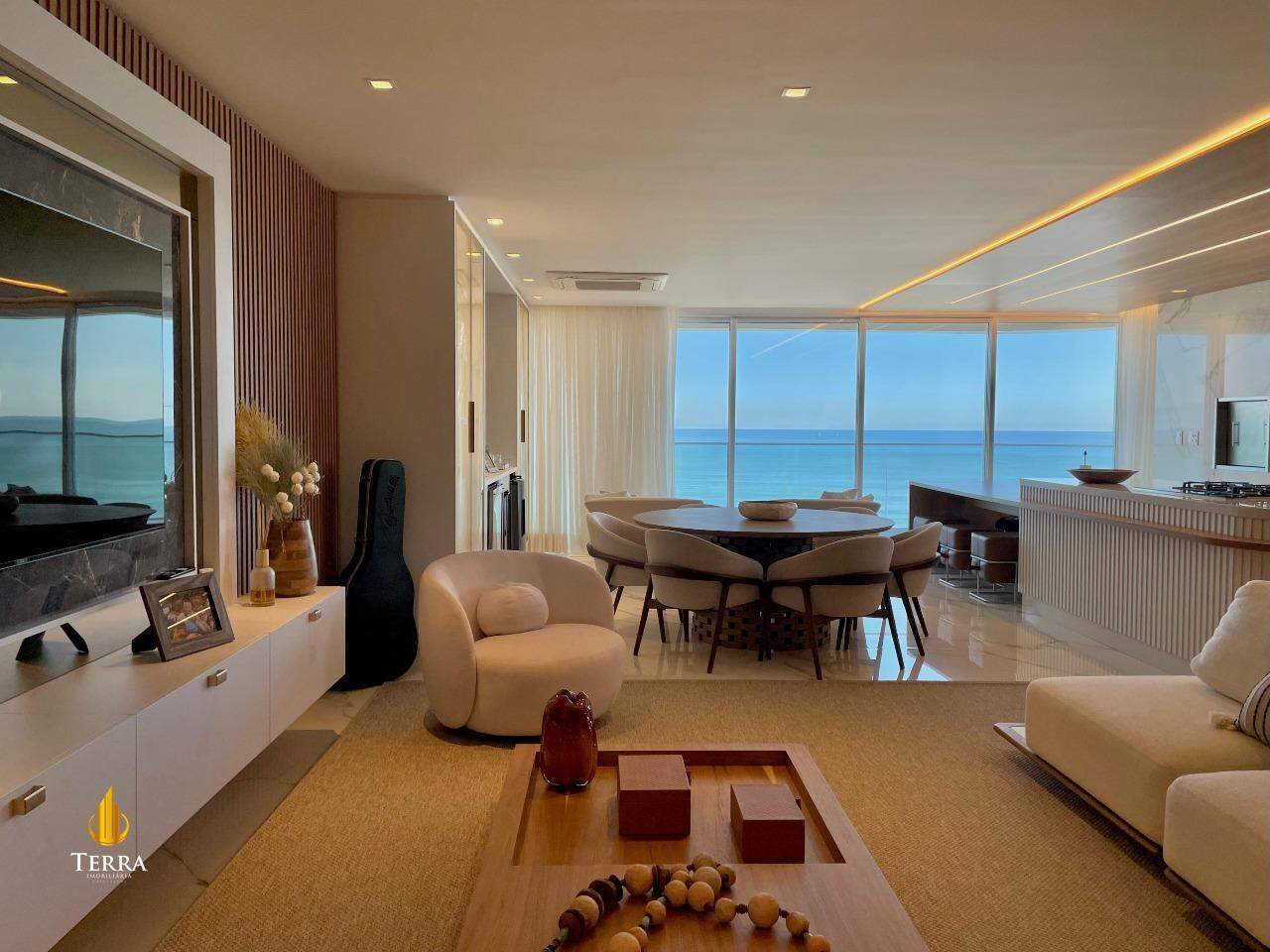 Le Blanc Praia Brava Apartamento com 3 quartos, Praia Brava: 