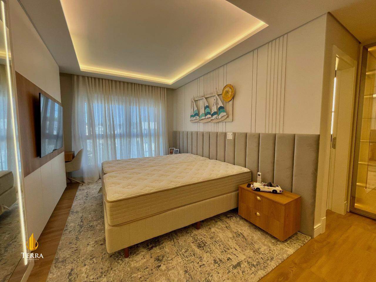 Le Blanc Praia Brava Apartamento com 3 quartos, Praia Brava: 