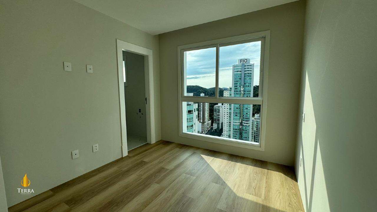 Skyline Tower Apartamento com 4 quartos, Pioneiros: