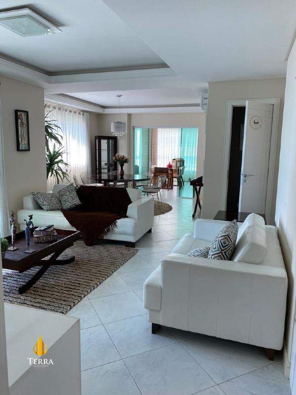 Edifício Petrópolis Apartamento com 3 quartos, Centro: 