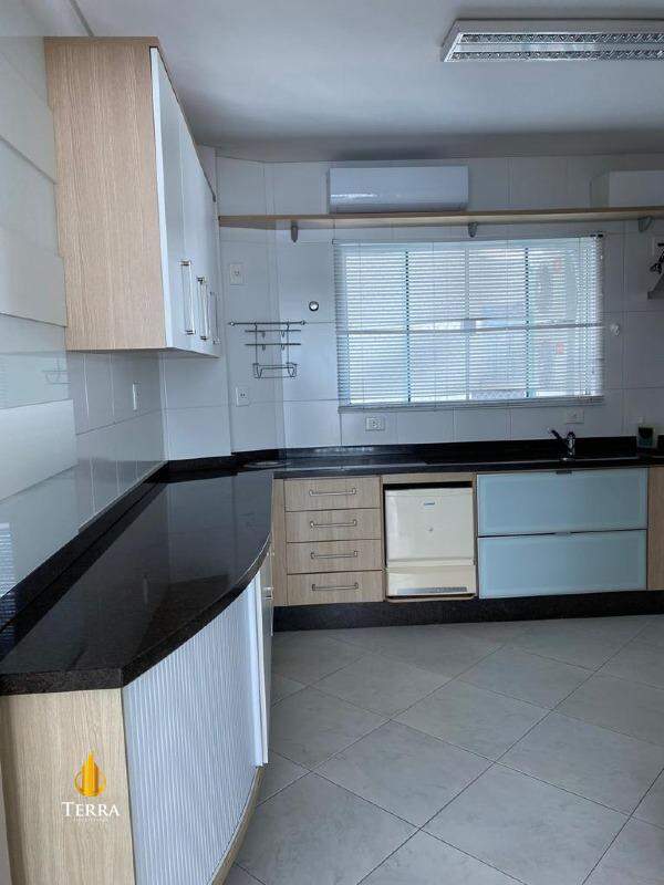 Edifício Petrópolis Apartamento com 3 quartos, Centro: 