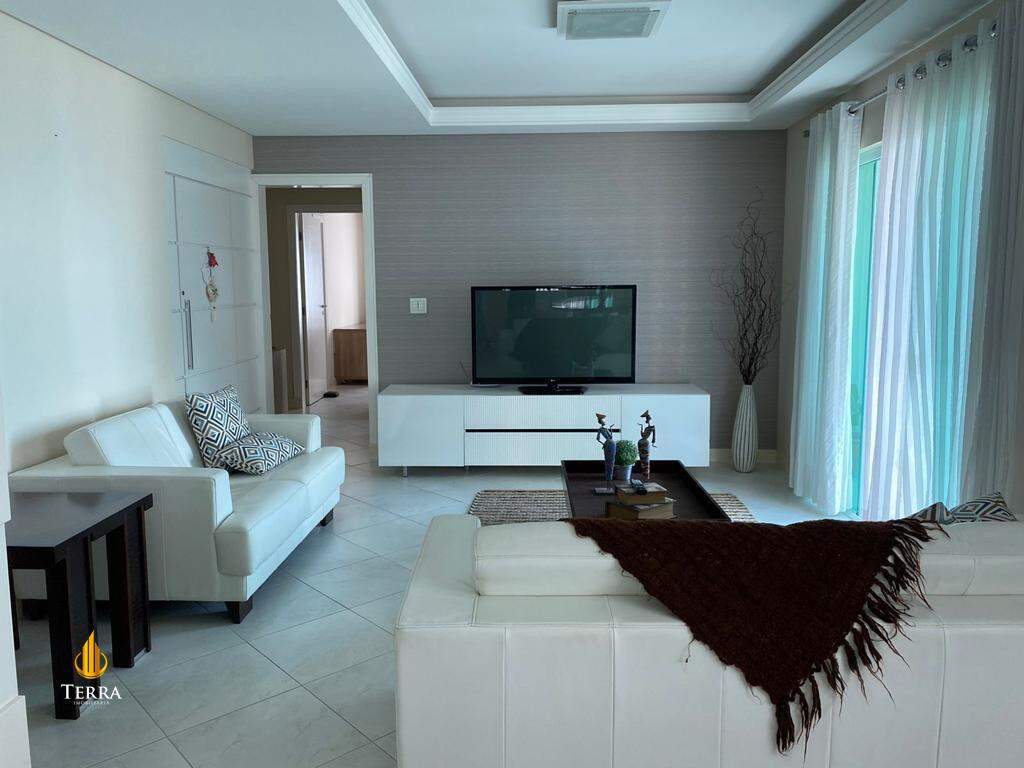 Edifício Petrópolis Apartamento com 3 quartos, Centro: 