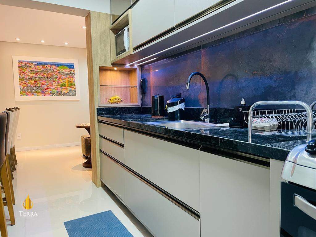 Edifício Residencial Interlagos Apartamento com 2 quartos, Centro: 