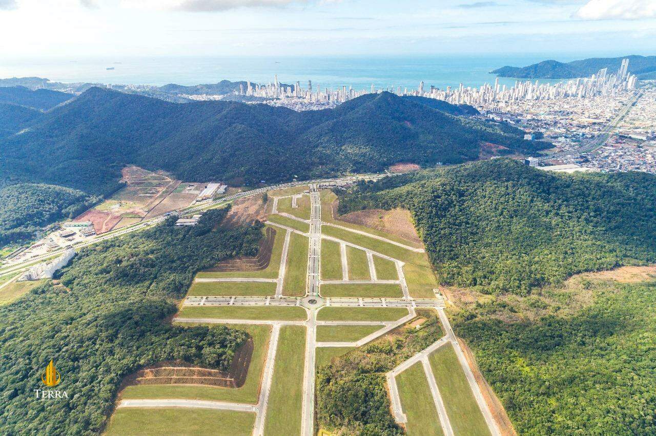Colinas de Camboriú Village Terreno com , Colinas de Camboriu: 