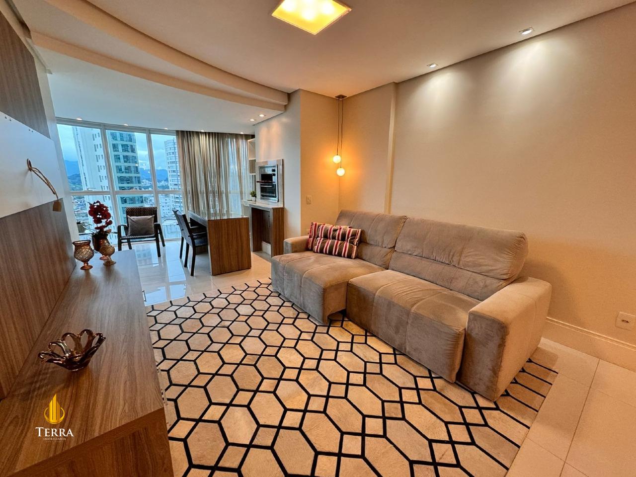 Le Majestic Residence Apartamento com 3 quartos, Centro: 