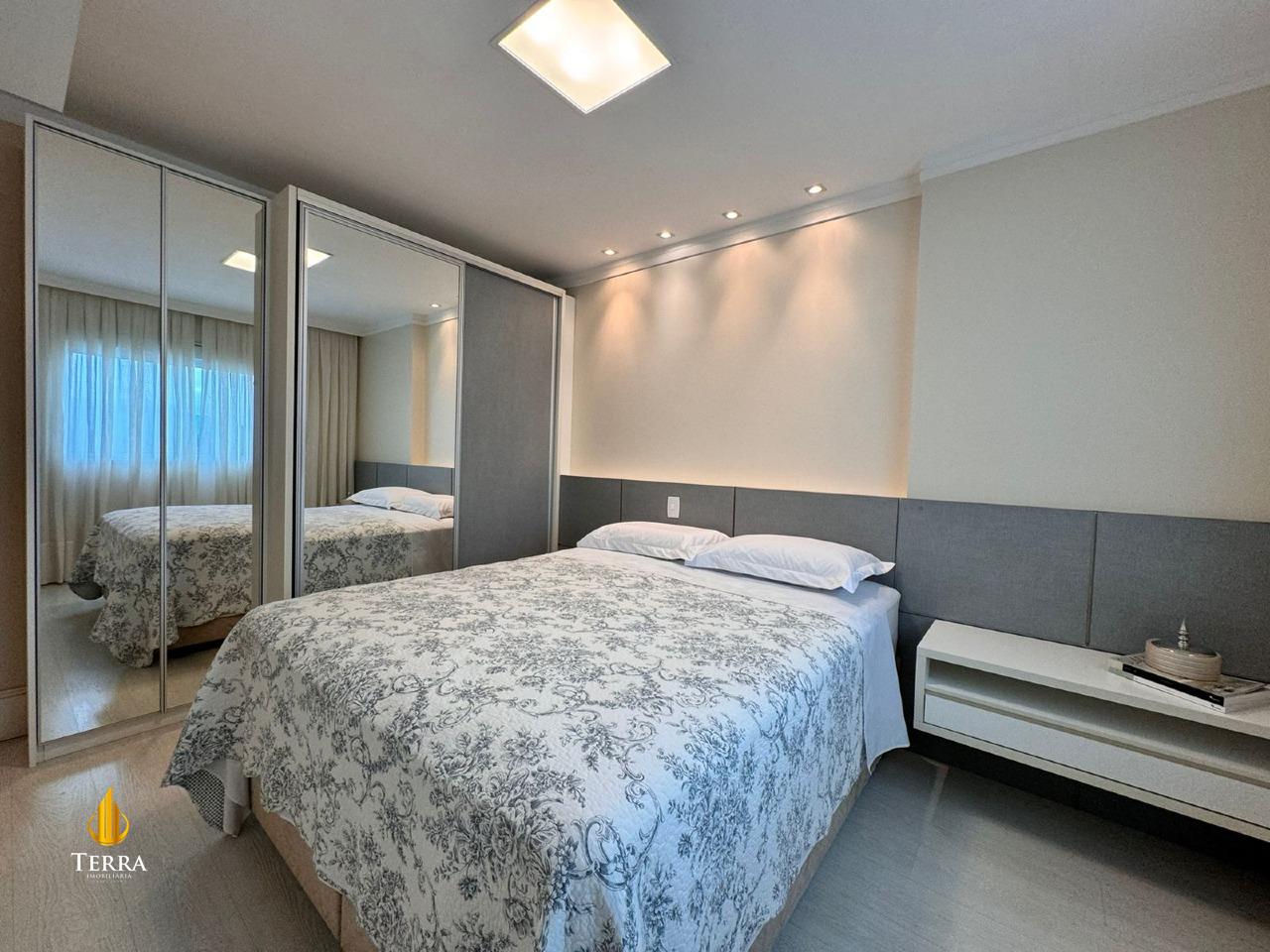 Le Majestic Residence Apartamento com 3 quartos, Centro: