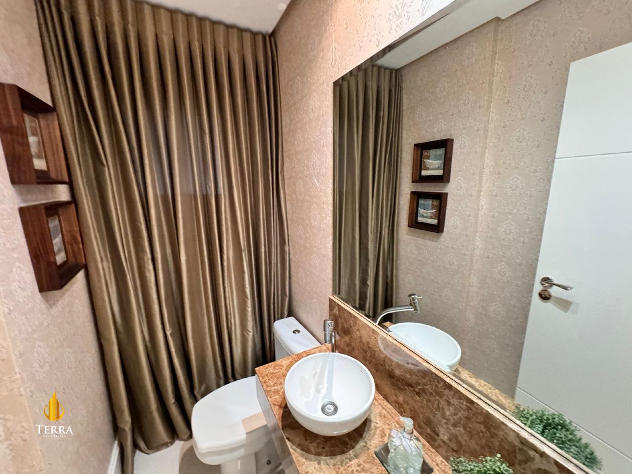 Le Majestic Residence Apartamento com 3 quartos, Centro: