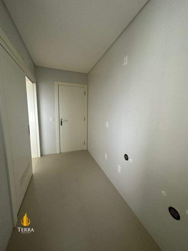 Morada Ilhas Marianas Apartamento com 4 quartos, Centro: 