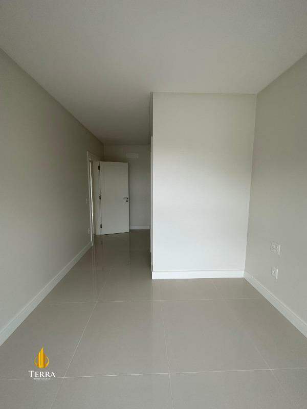 Morada Ilhas Marianas Apartamento com 4 quartos, Centro: 
