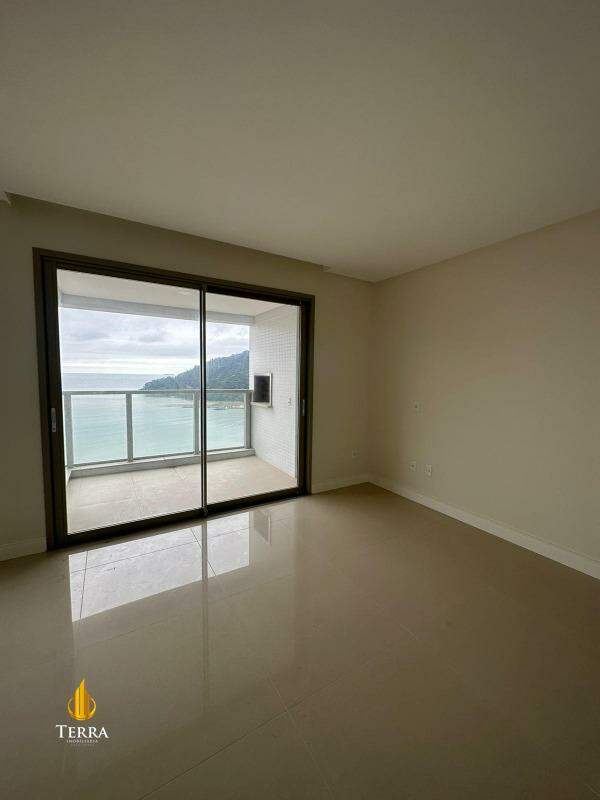 Morada Ilhas Marianas Apartamento com 4 quartos, Centro: 