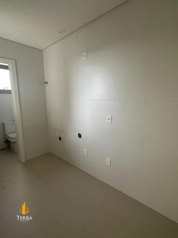 Morada Ilhas Marianas Apartamento com 4 quartos, Centro: 