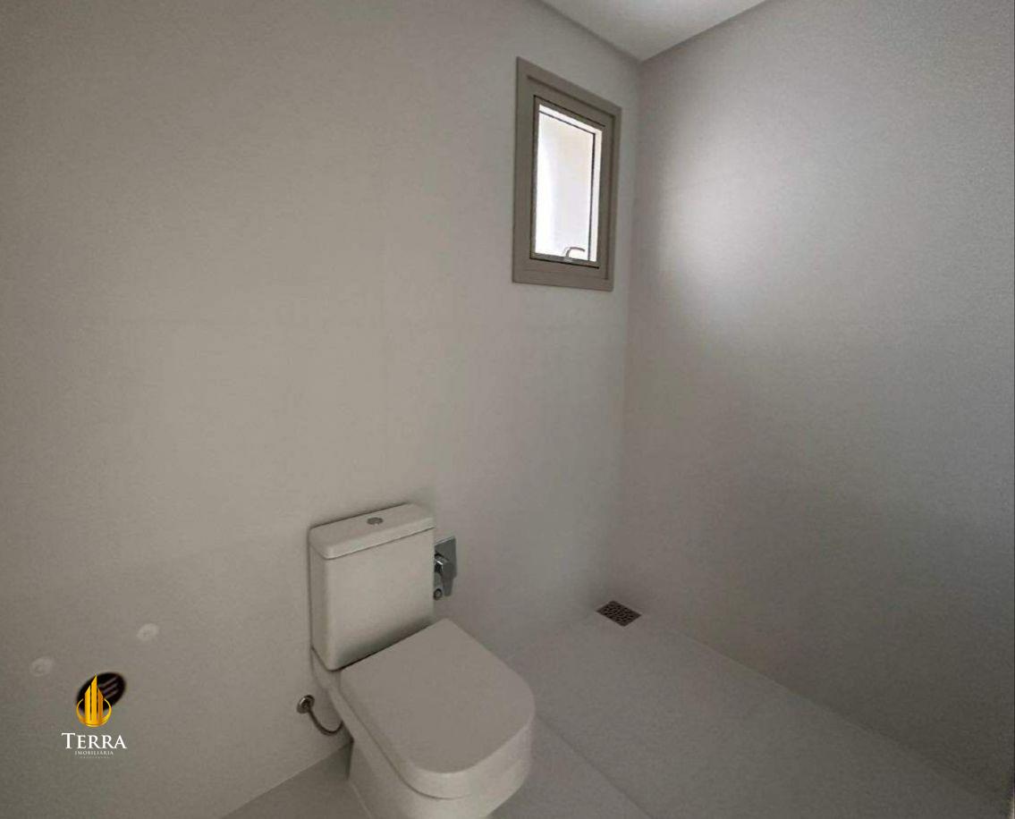 Morada Ilhas Marianas Apartamento com 4 quartos, Centro: 