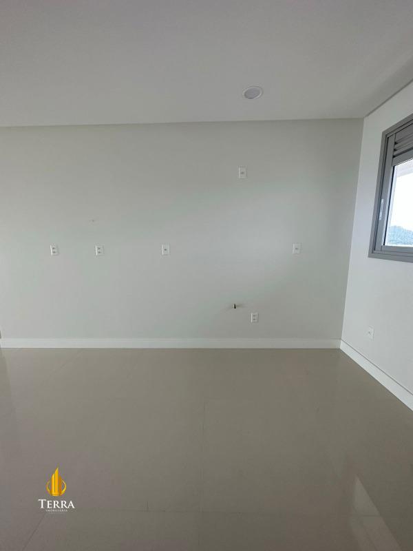 Morada Ilhas Marianas Apartamento com 4 quartos, Centro: 