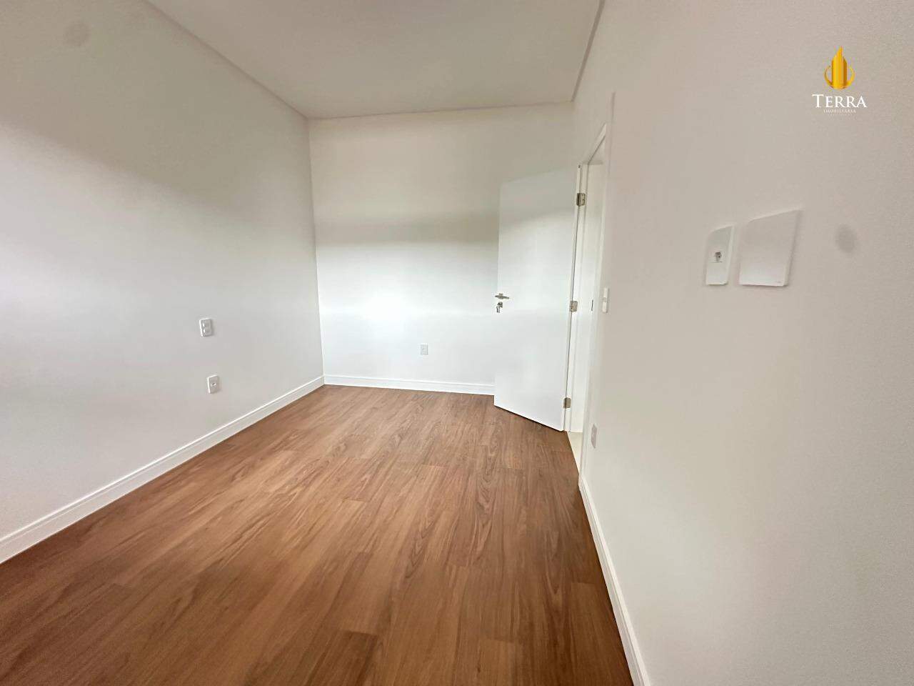 La Plage Apartamento com 3 quartos, Cabeçudas: 