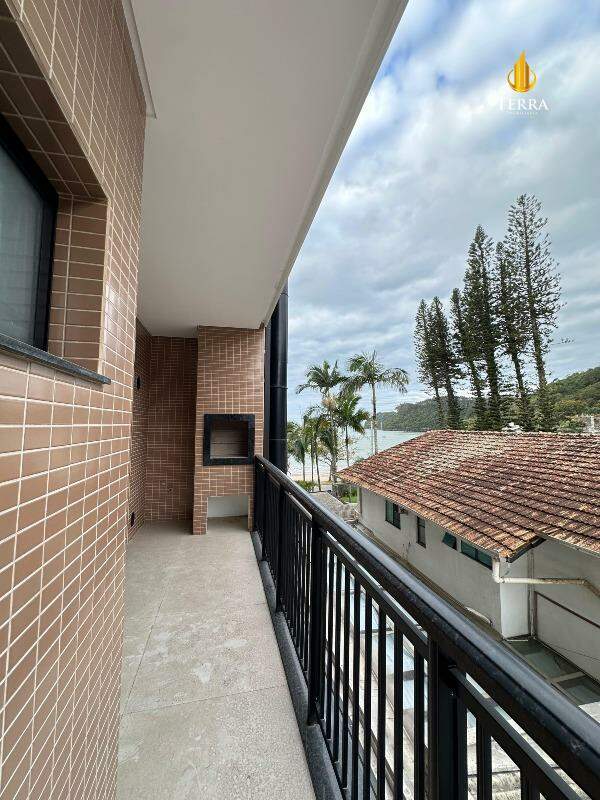 La Plage Apartamento com 3 quartos, Cabeçudas: 