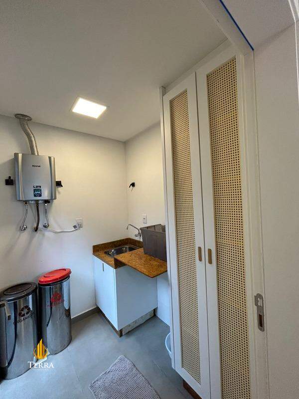 Residencial Veneto Apartamento com 3 quartos, Praia dos Amores: 